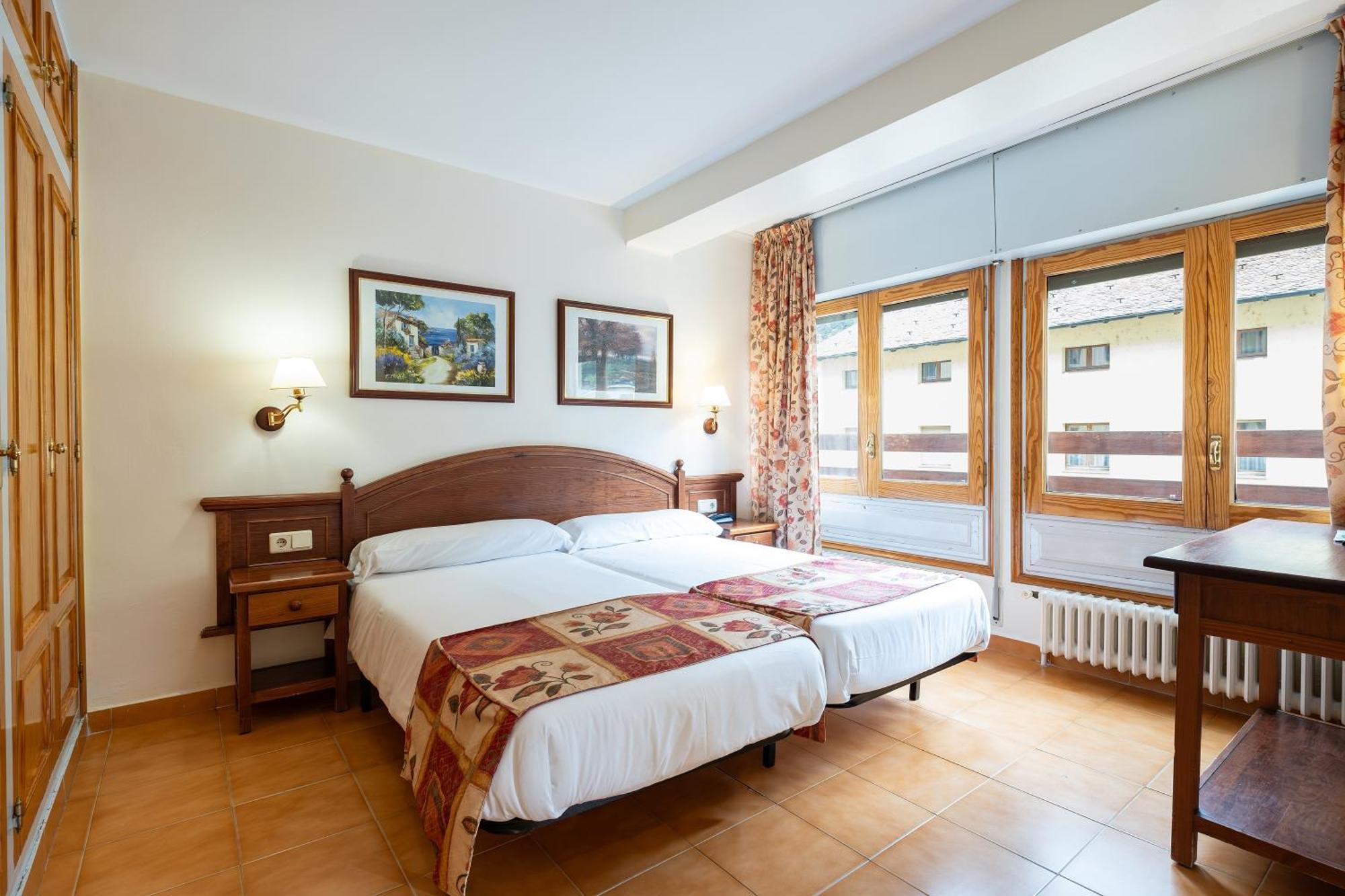 Hotel Montecarlo Encamp Zewnętrze zdjęcie